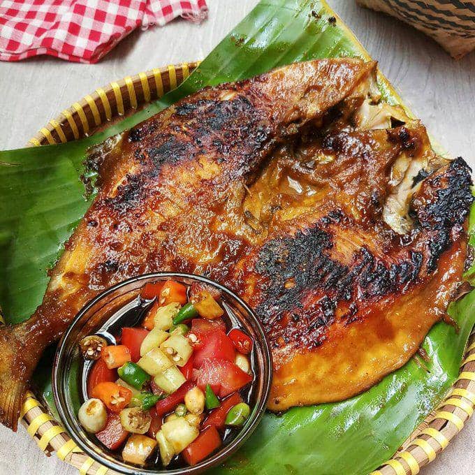 Mantub Lor: Warung Sederhana yang Menggigit Selera