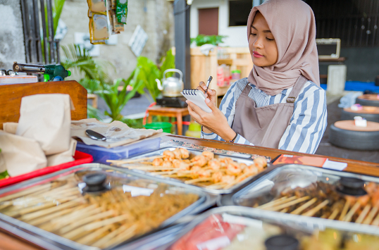 Rahasia Rasa Warung Sederhana di Mantub Lor